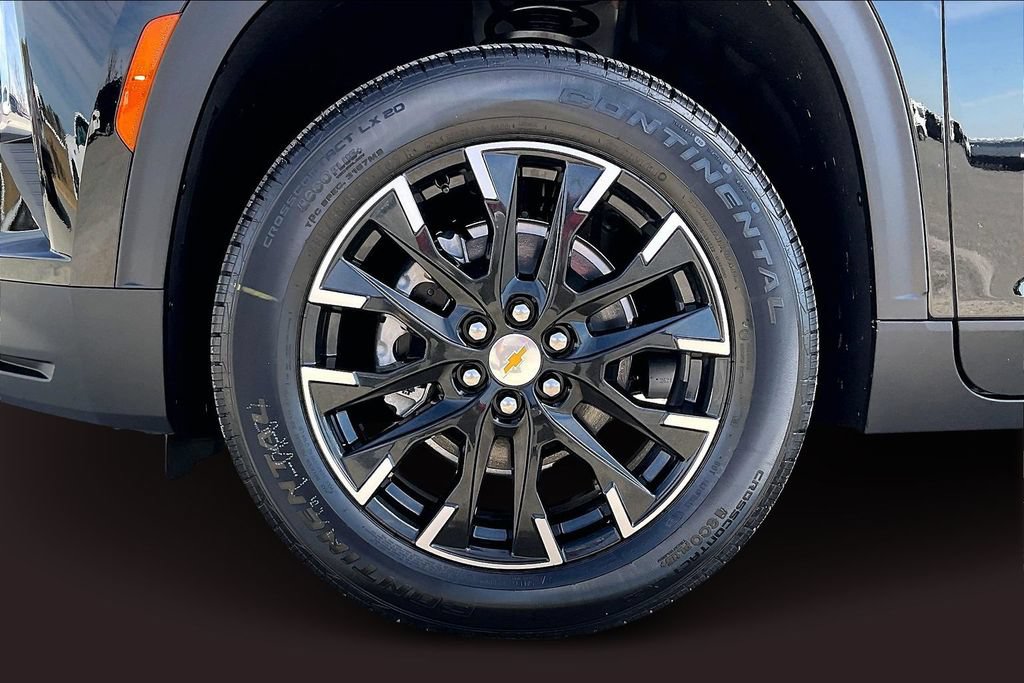 2026 Chevrolet Traverse LT - Photo 11