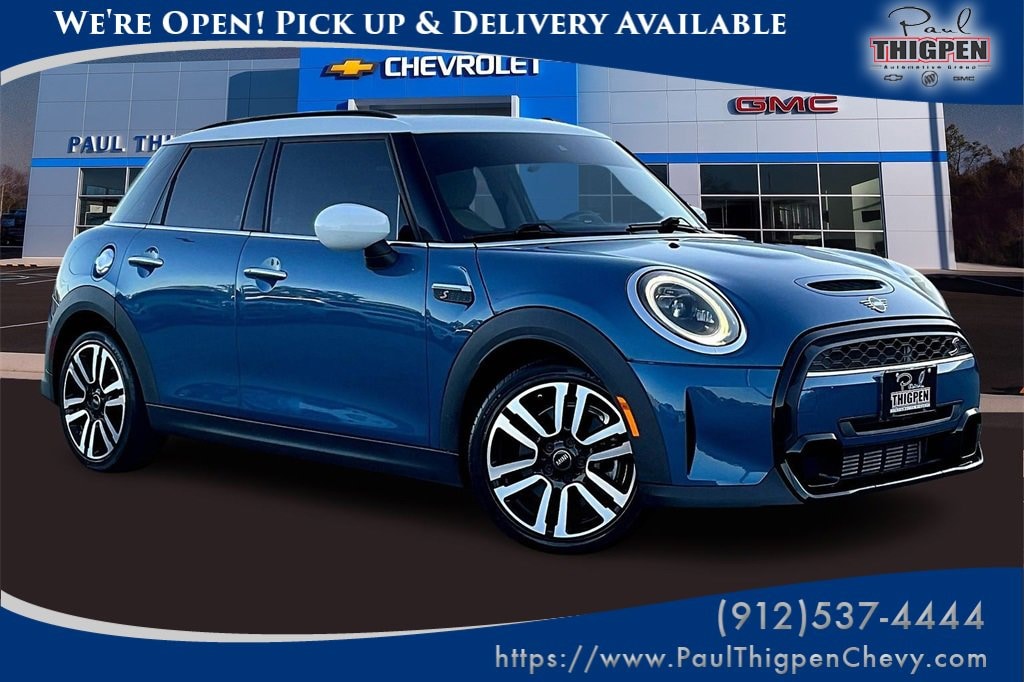 Used 2022 MINI Hardtop 4 Door Cooper S Hatchback