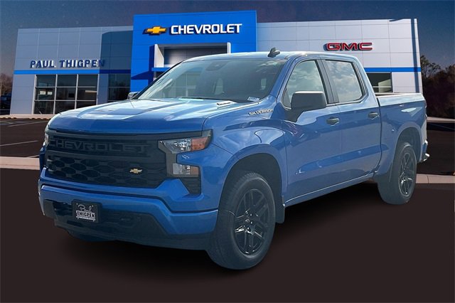 2026 Chevrolet Silverado 1500 Custom photo 2