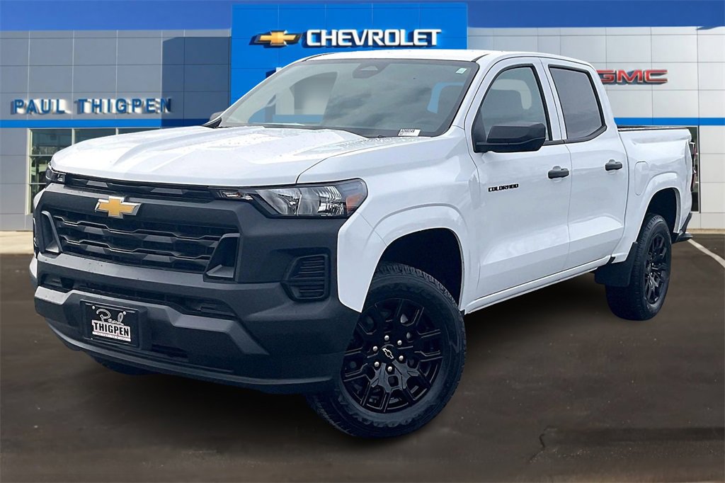 2026 Chevrolet Colorado Work Truck photo 2
