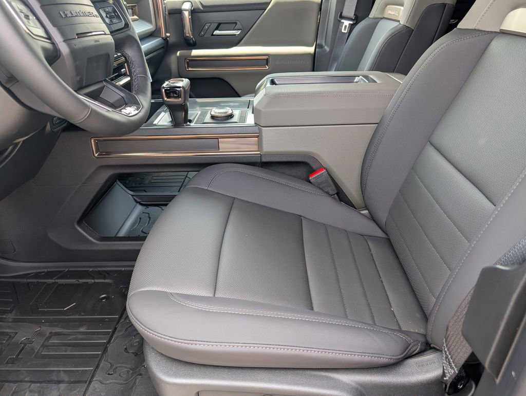 2025 GMC HUMMER EV 2X - Photo 10
