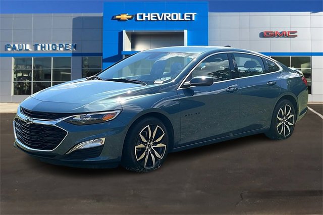 2025 Chevrolet Malibu RS photo 3