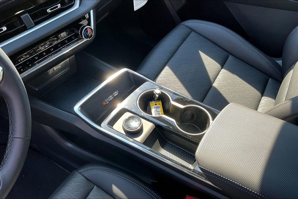 2026 Chevrolet Equinox LT - Photo 23