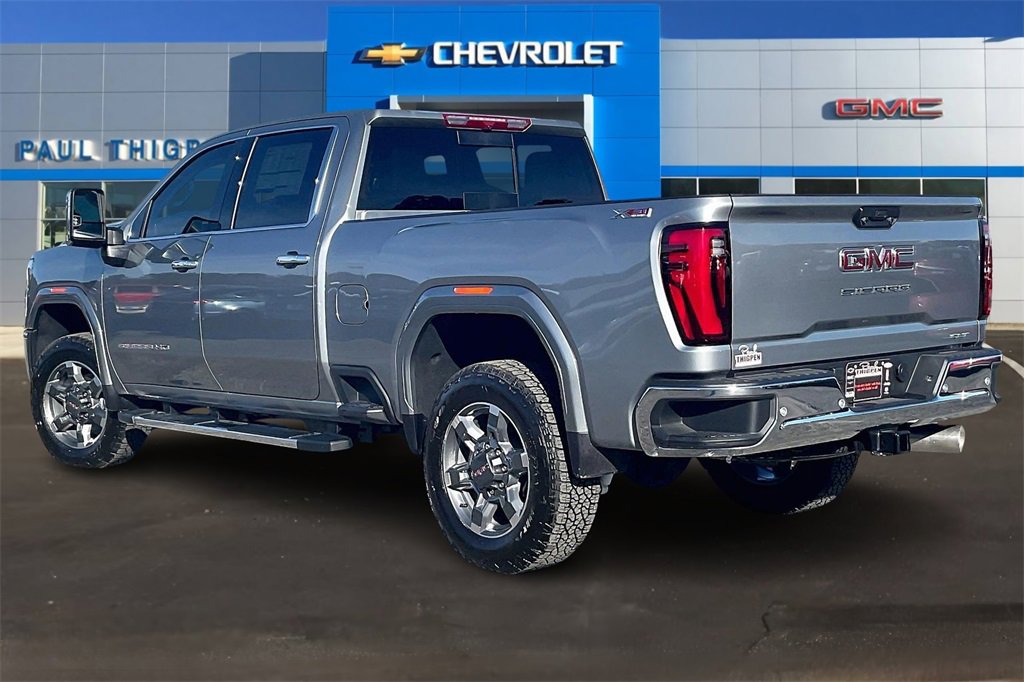 2026 Gmc Sierra 2500 HD SLT photo 2