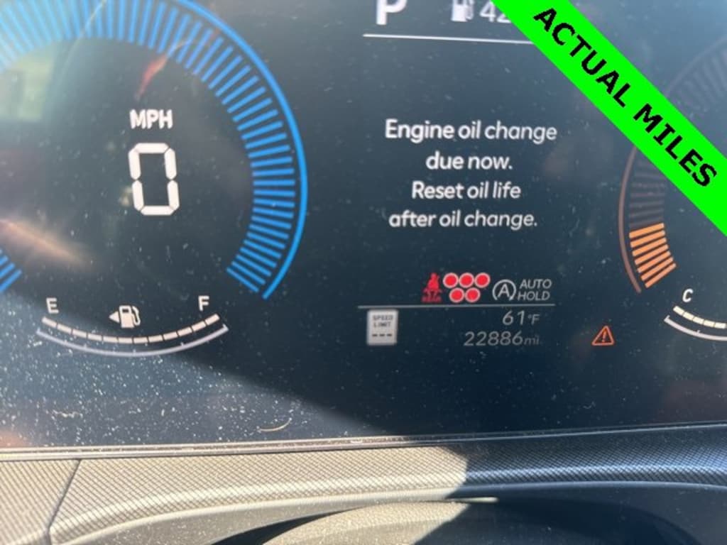 Used 2024 Hyundai Santa Fe SE