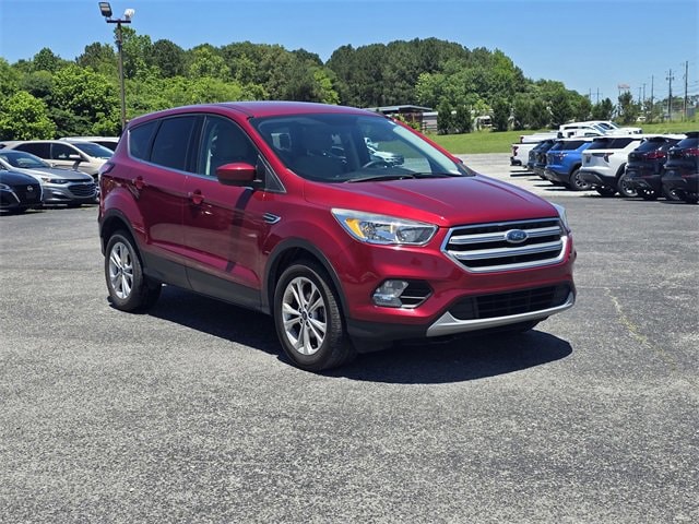 Used 2017 Ford Escape SE with VIN 1FMCU0GD9HUC18142 for sale in LaFayette, GA