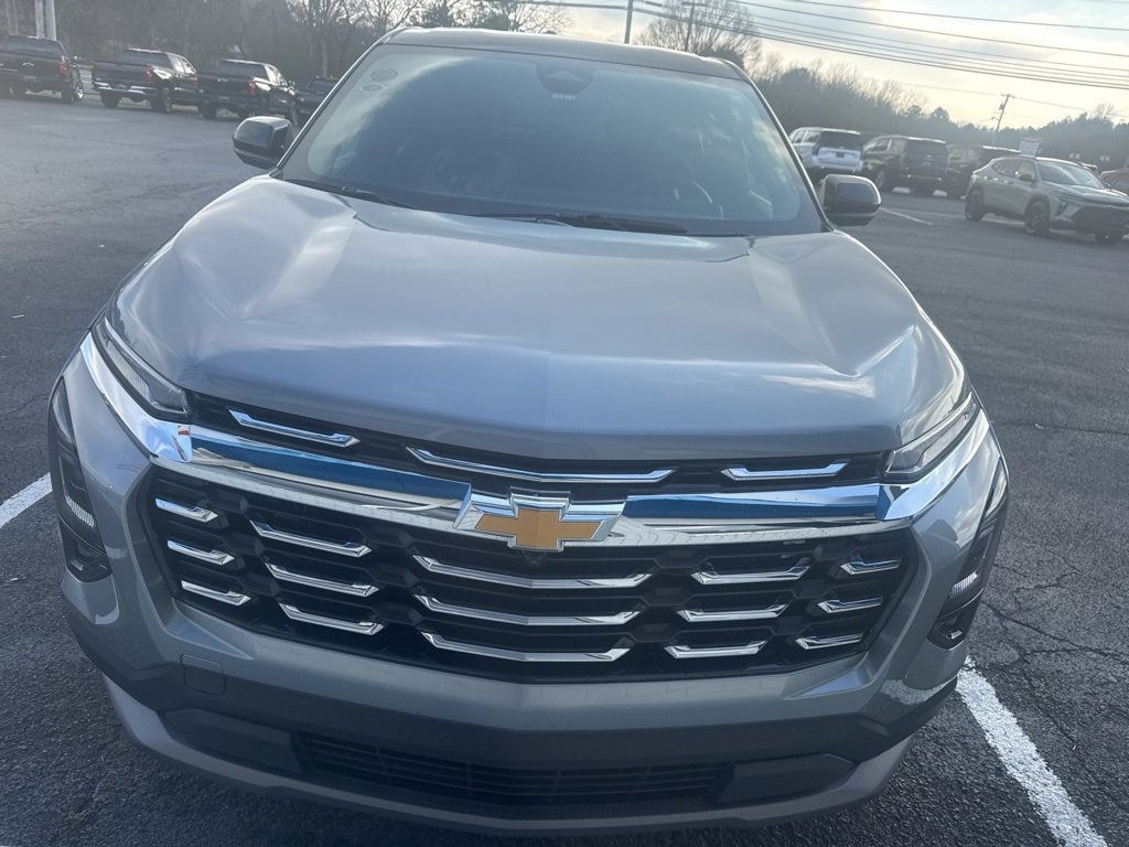 2026 Chevrolet Equinox LT's photo