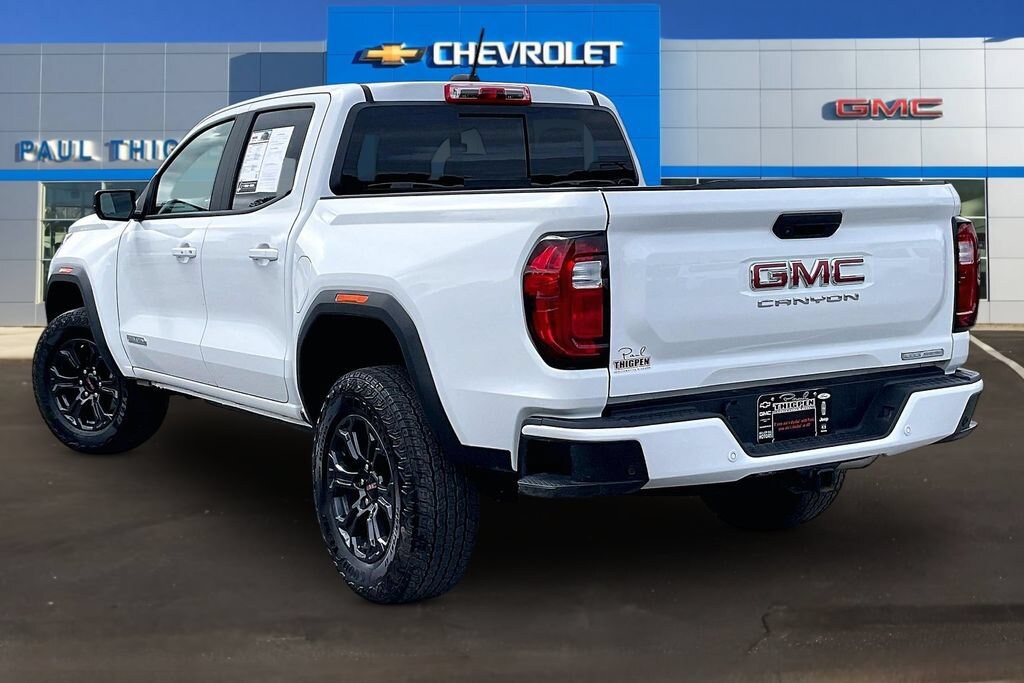 Used 2025 GMC Canyon Elevation Truck