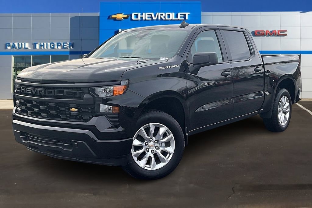 New 2026 Chevrolet Silverado 1500 Custom Truck