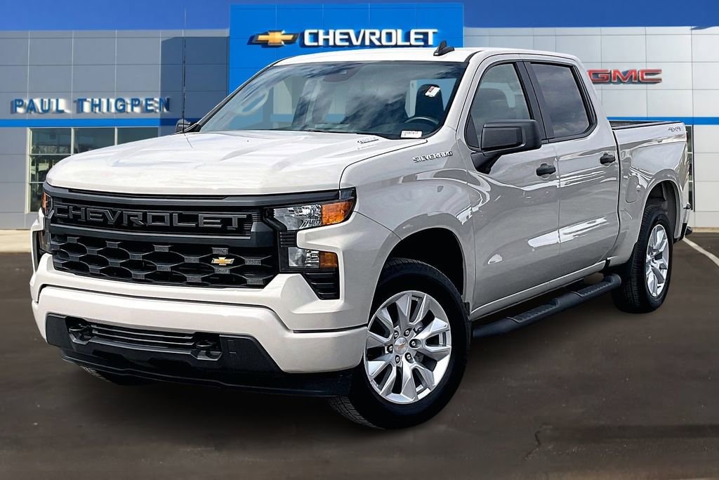 New 2026 Chevrolet Silverado 1500 Custom Truck
