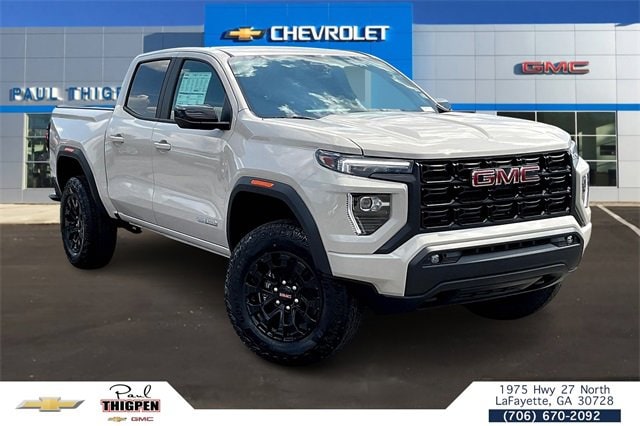 2026 GMC Canyon Elevation's photo