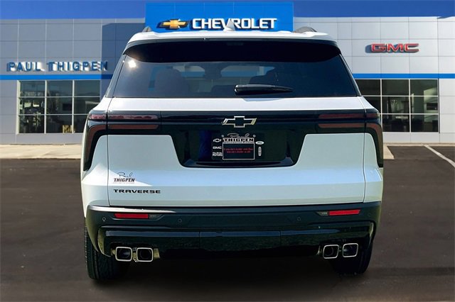 2026 Chevrolet Traverse photo 4