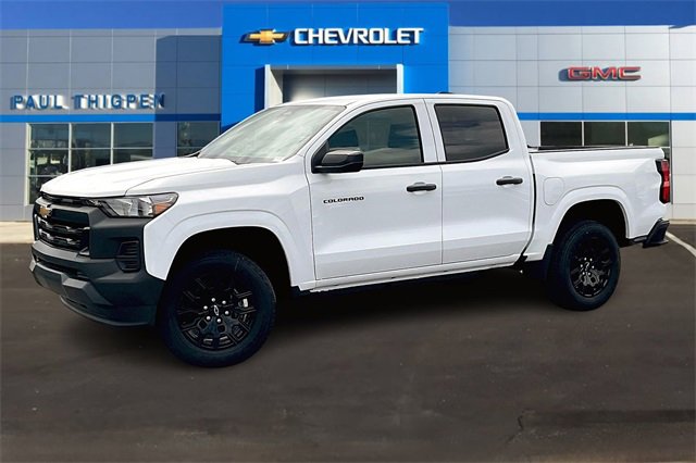 2026 Chevrolet Colorado Work Truck photo 2