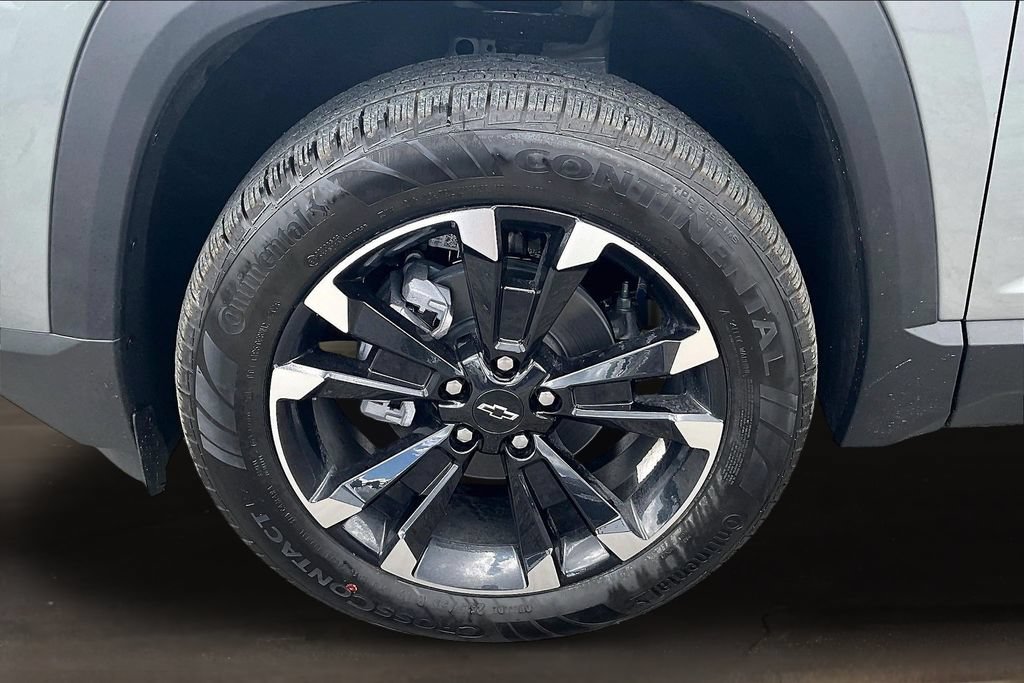 2027 Chevrolet Equinox RS - Photo 13