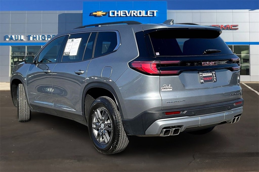 Used 2025 GMC Acadia Elevation SUV