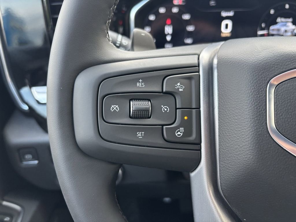 2025 GMC Sierra 1500 SLT - Photo 17