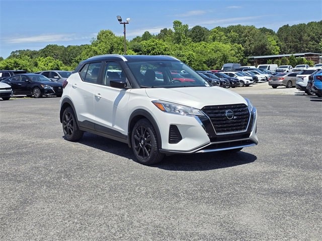 Used 2021 Nissan Kicks SV with VIN 3N1CP5CVXML499527 for sale in LaFayette, GA