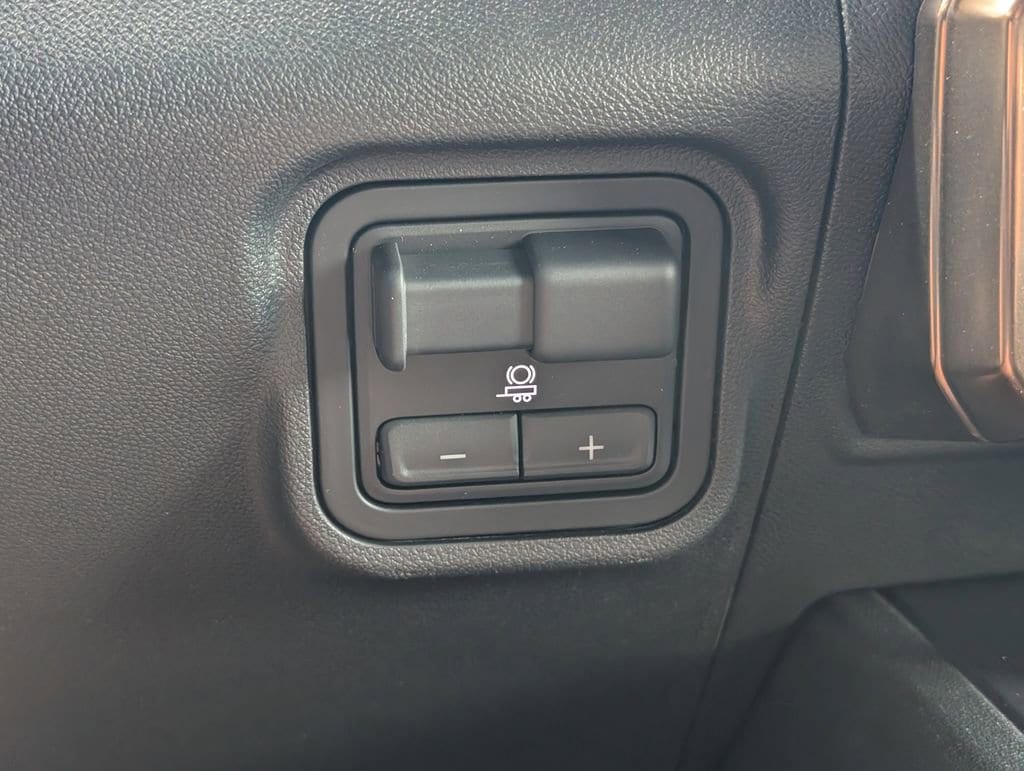 2025 GMC HUMMER EV 2X - Photo 25
