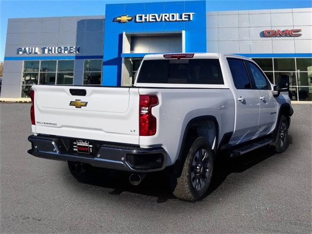 2025 Chevrolet Silverado 2500HD LT photo 4