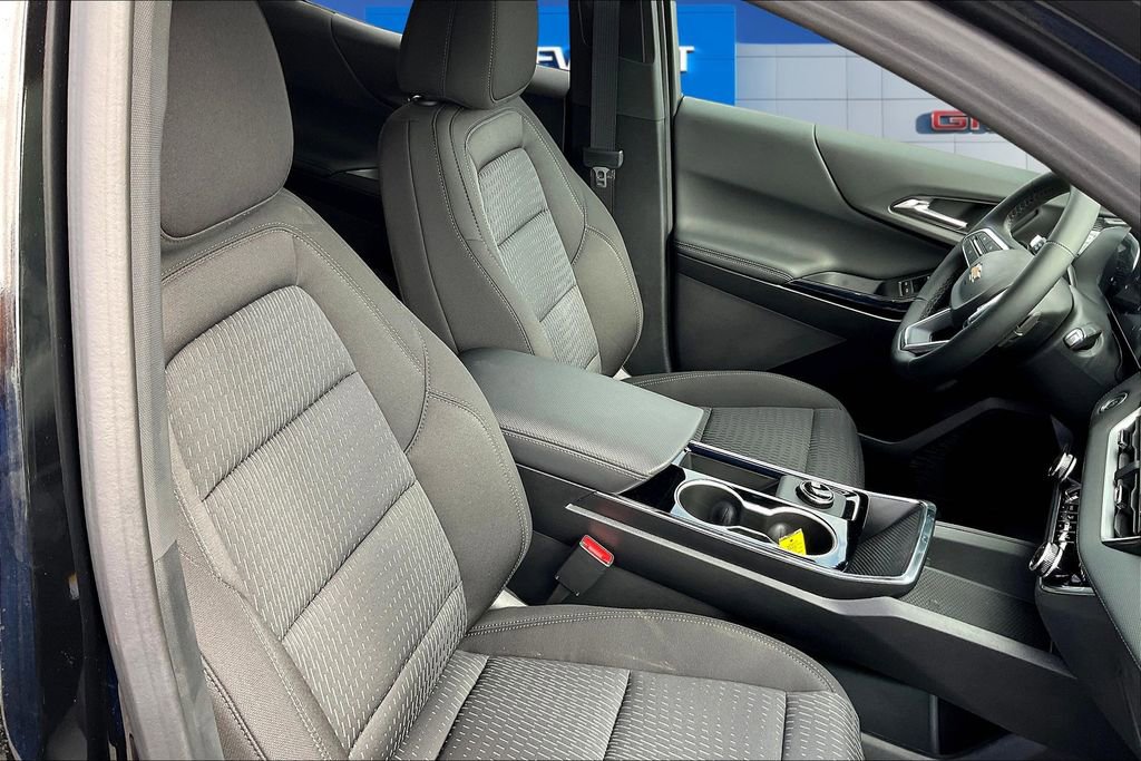 2026 Chevrolet Equinox LT - Photo 11