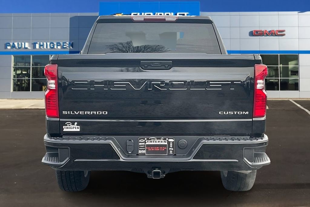 New 2026 Chevrolet Silverado 1500 Custom Truck