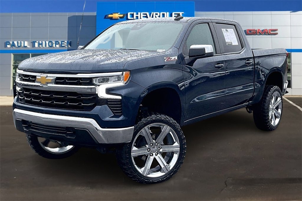 Used 2022 Chevrolet Silverado 1500 LT Truck