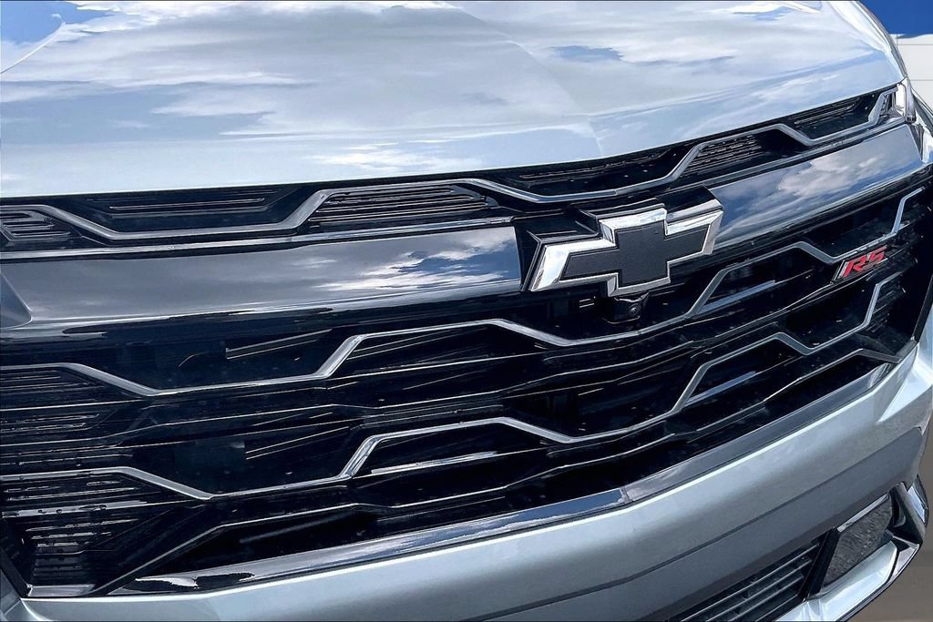 2027 Chevrolet Equinox RS - Photo 16