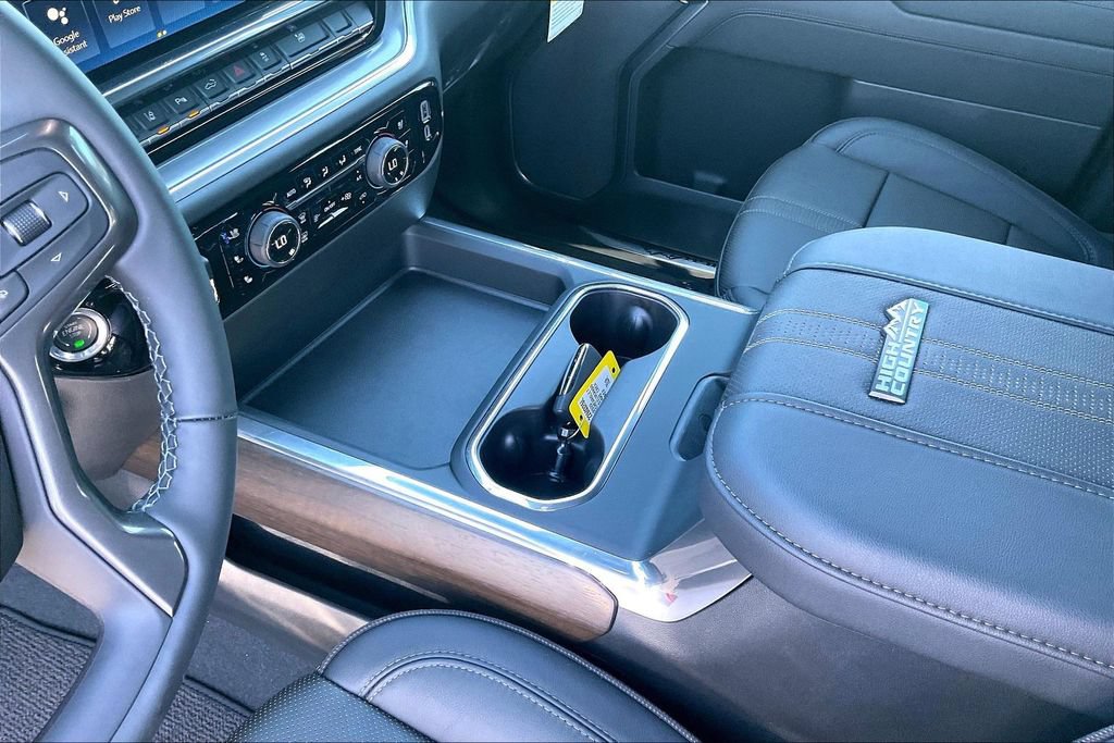 2026 Chevrolet Silverado 3500HD High Country - Photo 23