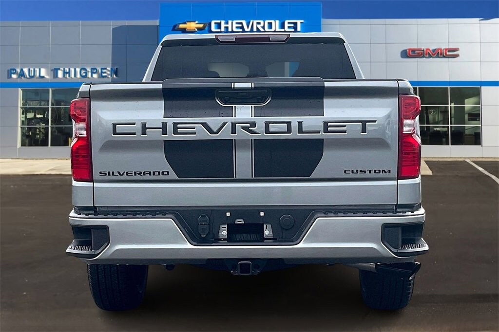 New 2026 Chevrolet Silverado 1500 Custom Truck