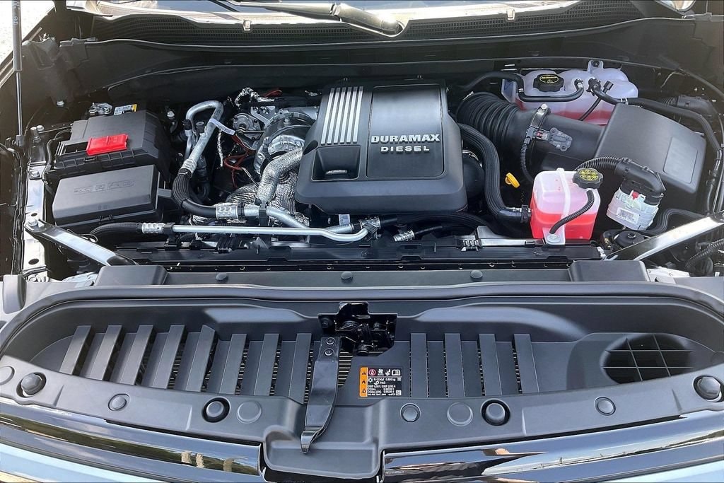 2026 Chevrolet Silverado 1500 ZR2 - Photo 12