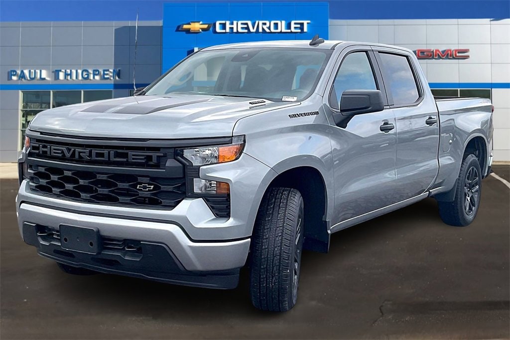 New 2026 Chevrolet Silverado 1500 Custom Truck