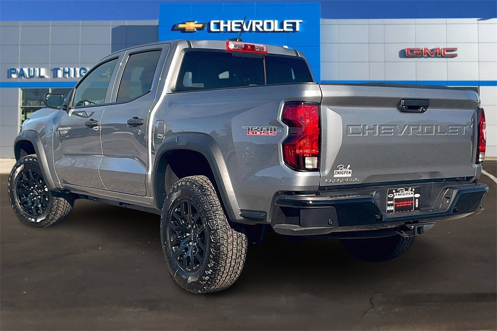 2026 Chevrolet Colorado Trail Boss photo 3