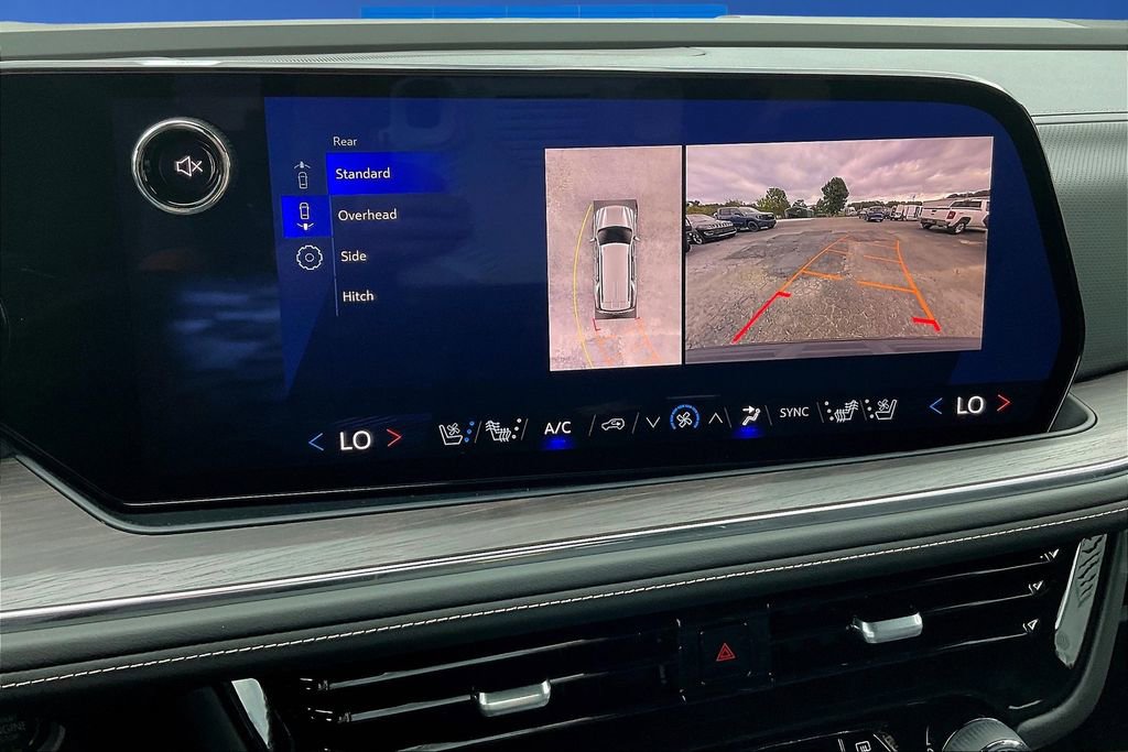 2025 Chevrolet Tahoe Premier - Photo 21