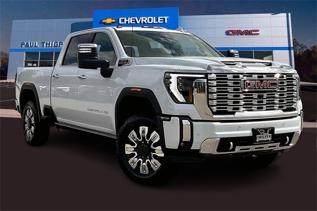 2026 GMC Sierra 2500HD Denali's photo