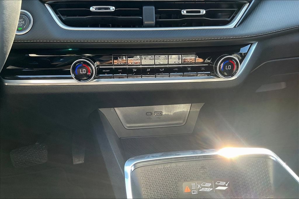 2026 Chevrolet Equinox LT - Photo 22