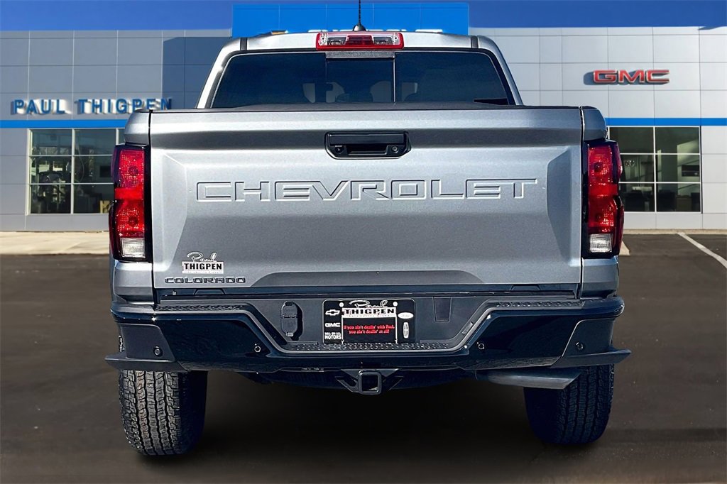 2026 Chevrolet Colorado Trail Boss photo 4