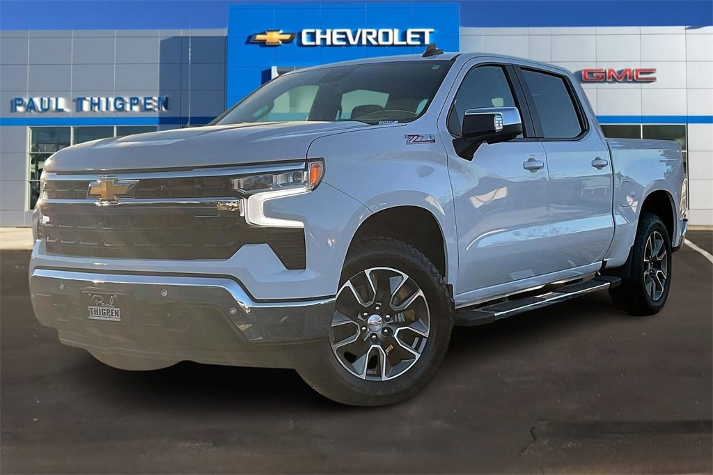 New 2025 Chevrolet Silverado 1500 LT Truck