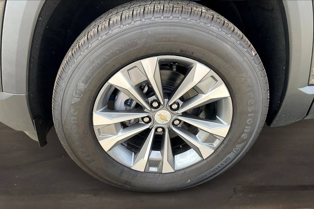 2026 Chevrolet Equinox LT - Photo 13