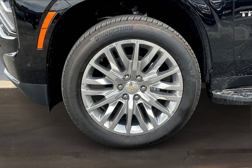 2025 Chevrolet Tahoe Premier - Photo 13