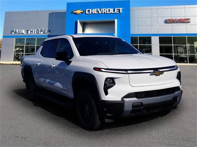 2025 Chevrolet Silverado EV LT photo 2