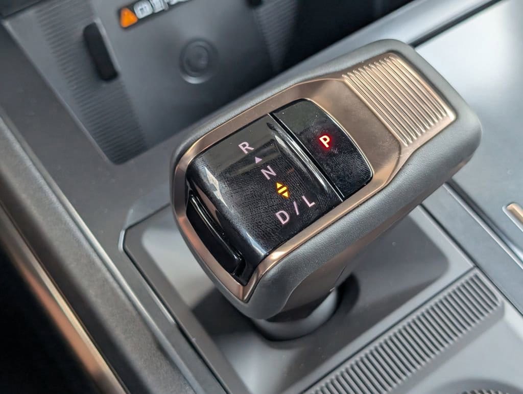 2025 GMC HUMMER EV 2X - Photo 23