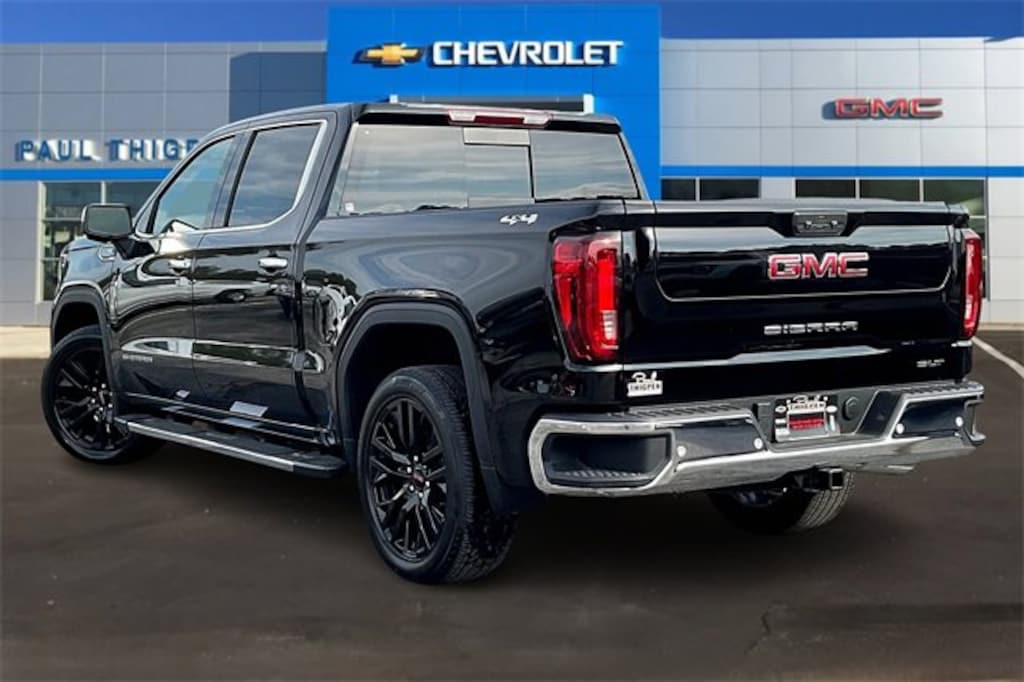 New 2025 GMC Sierra 1500 SLT Truck