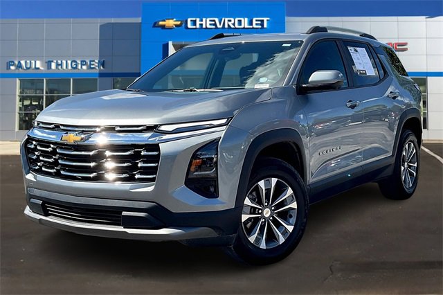 2025 Chevrolet Equinox LT photo 4