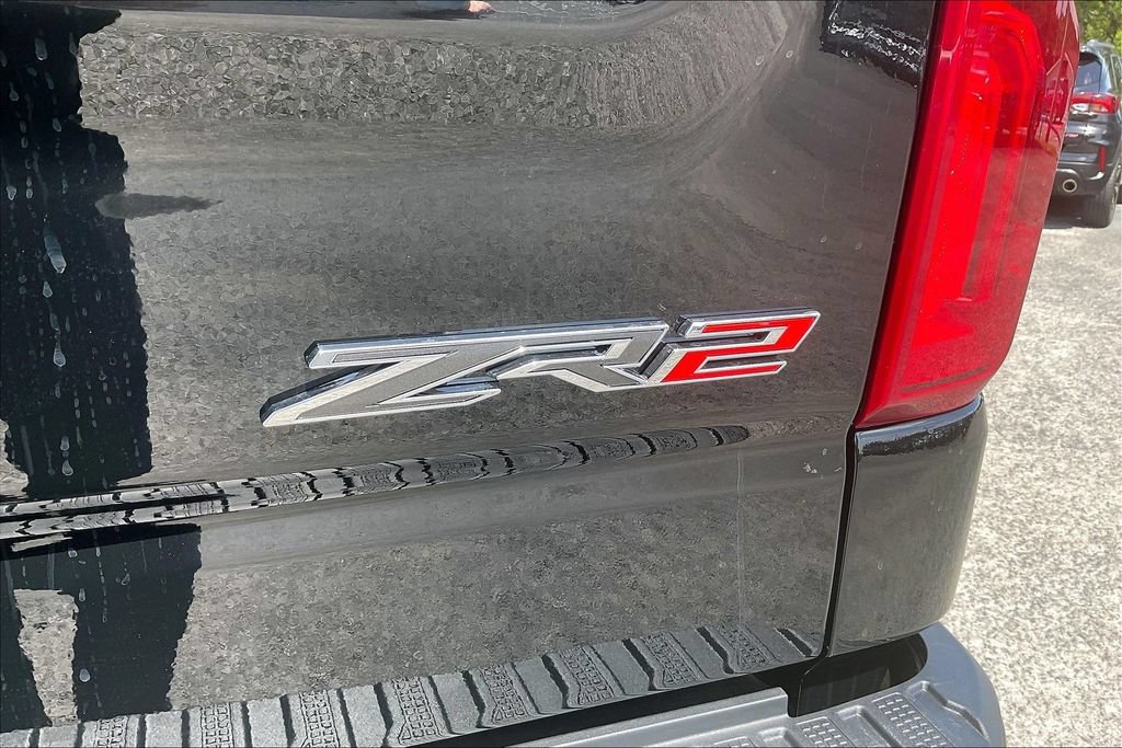 2026 Chevrolet Silverado 1500 ZR2 - Photo 9