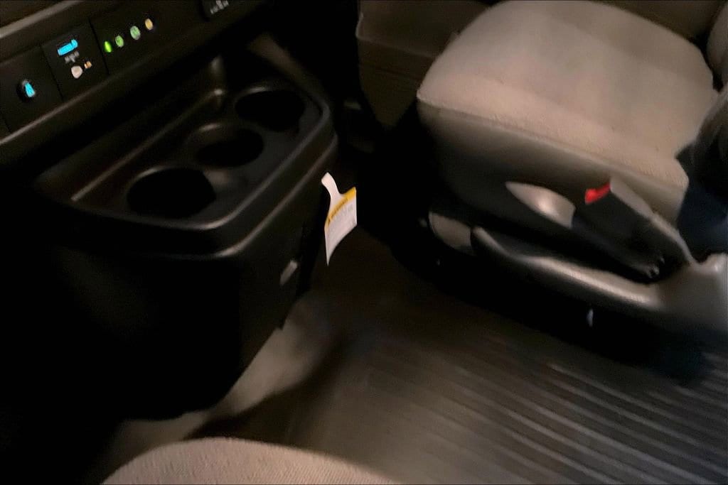2025 Chevrolet Express Cargo Work Van - Photo 21