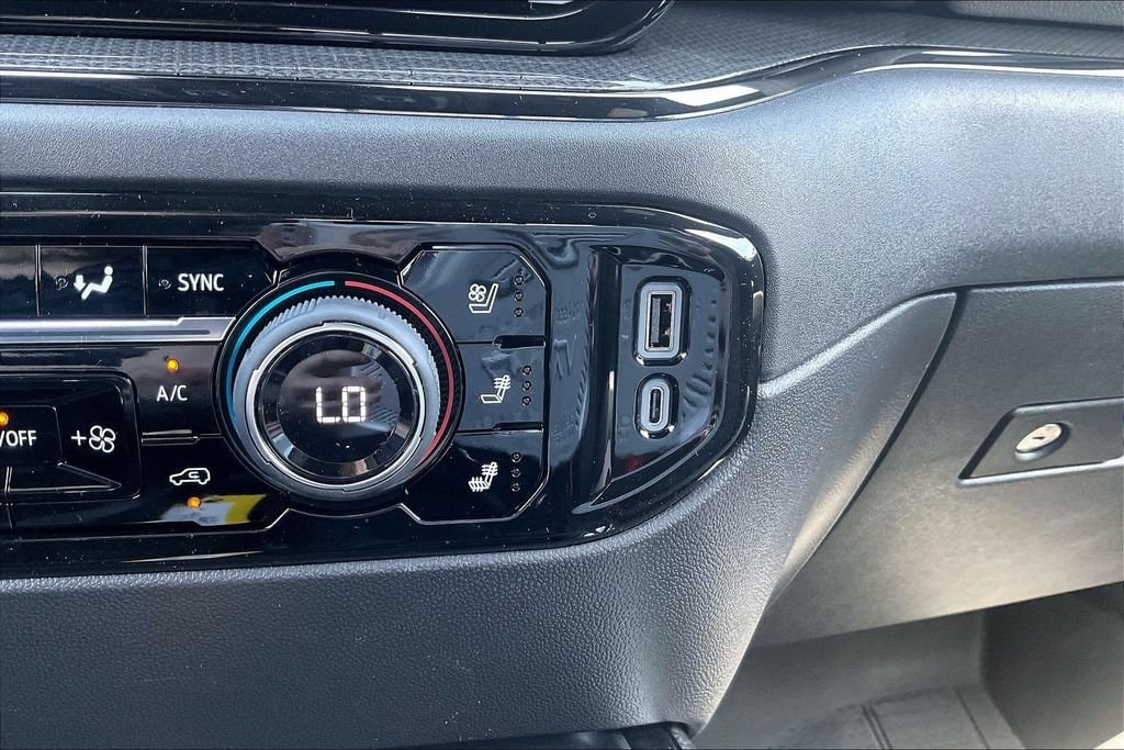 2026 Chevrolet Silverado 1500 ZR2 - Photo 23