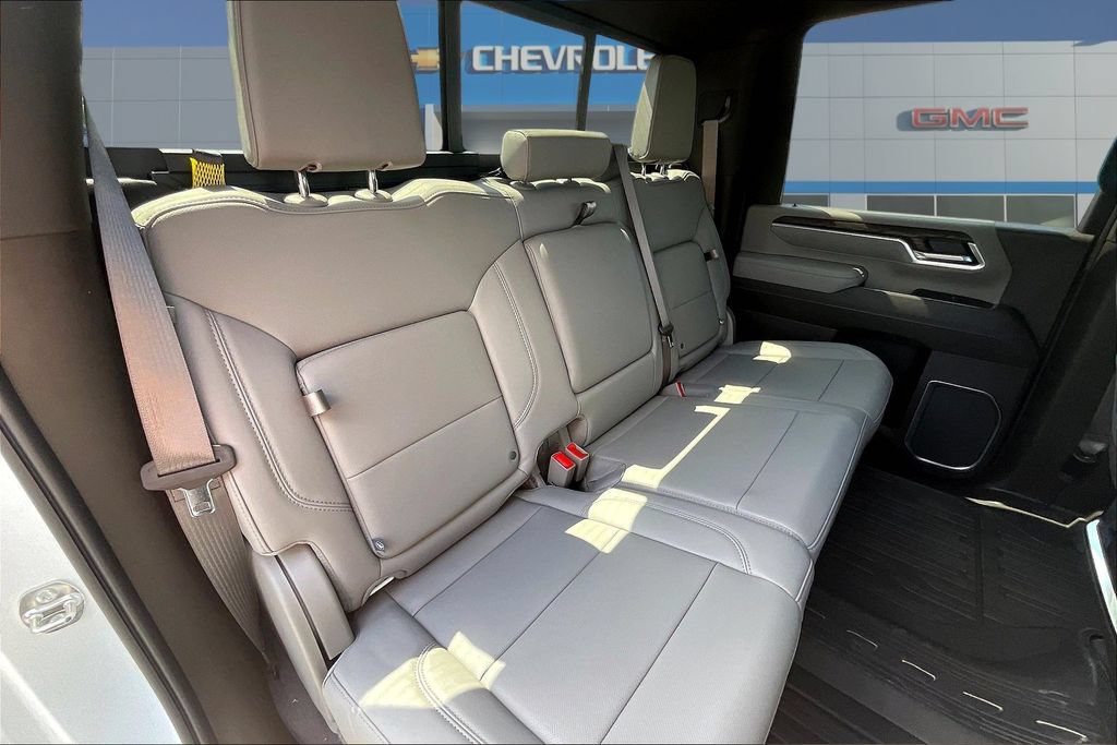 2026 GMC Sierra 2500HD SLT - Photo 10