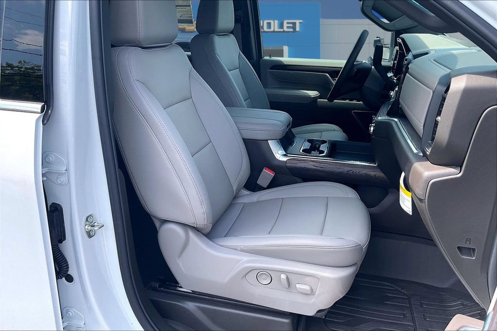 2026 GMC Sierra 2500HD SLT - Photo 11