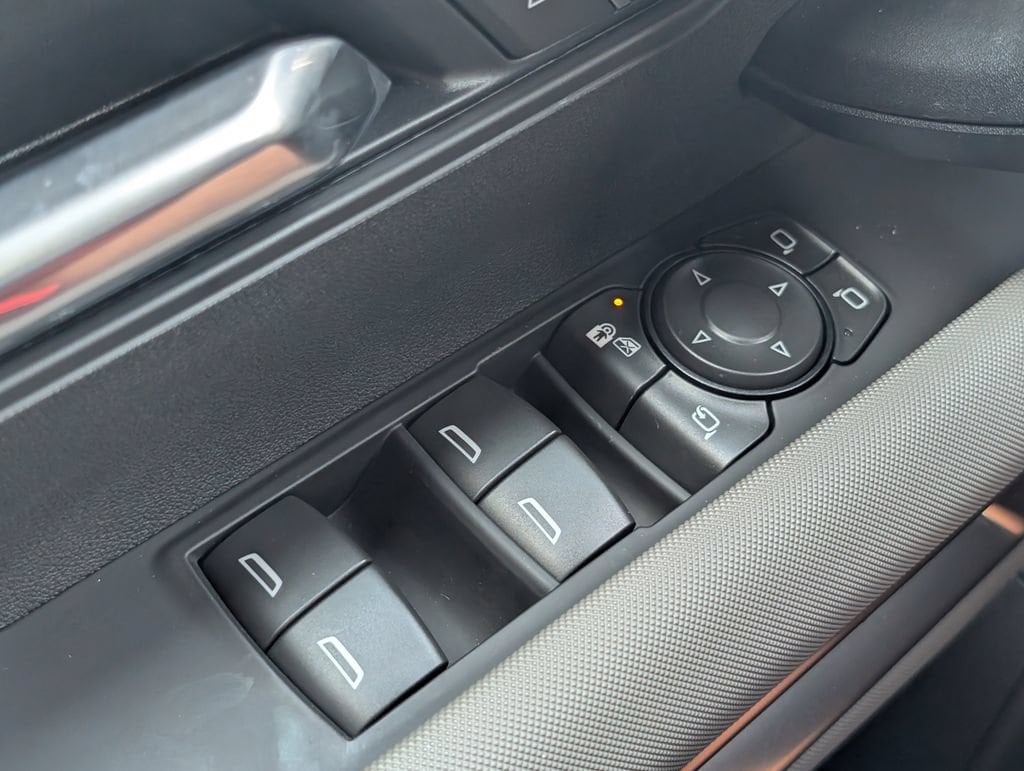 2025 GMC HUMMER EV 2X - Photo 15