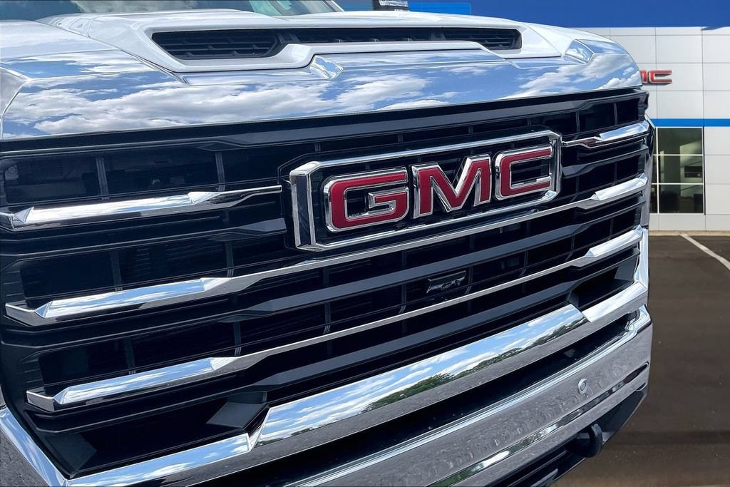 2026 GMC Sierra 2500HD SLT - Photo 16